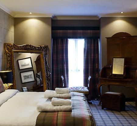 Forrester Park Resort Дънфърмлин Екстериор снимка